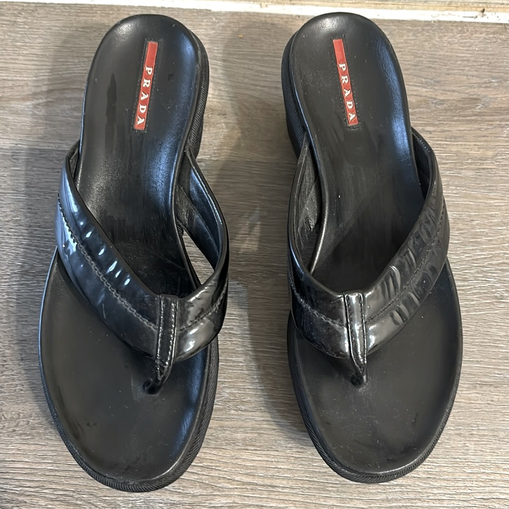 Like new Prada size 38 black sandles